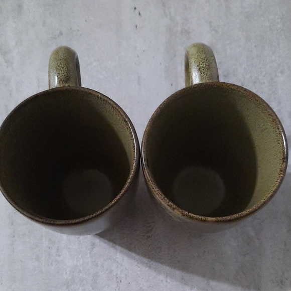 Set Of 2 Pier 1 Batik Pattern Stoneware Olive Green & Gray Floral Design Mugs - Picture 6 of 6